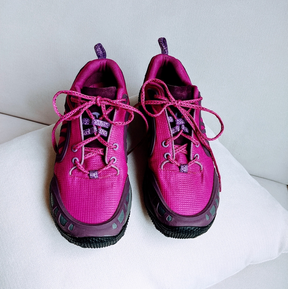 Nwot Merrell Women's Proterra Vim Hiking Shoes